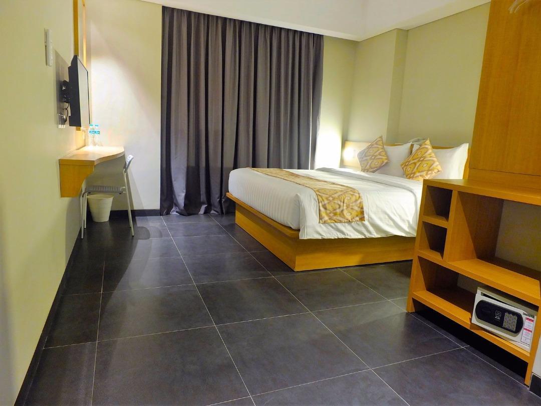 Maple Hotel Grogol Yakarta Exterior foto